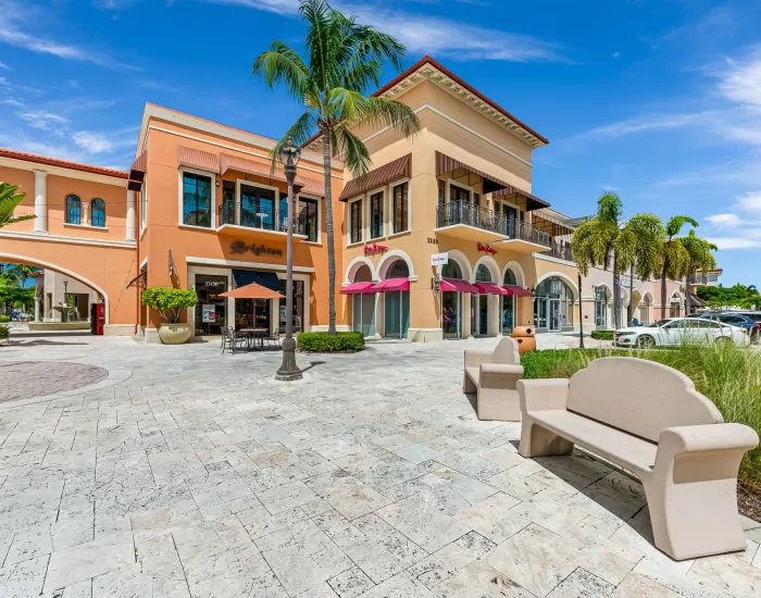 1-web-or-mls-23150 Fashion Dr Unit 232-01