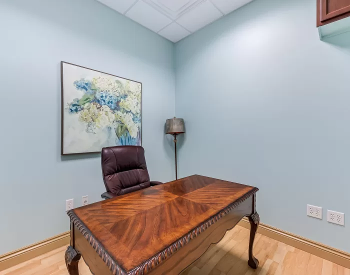 23-web-or-mls-23150 Fashion Dr Unit 232-23