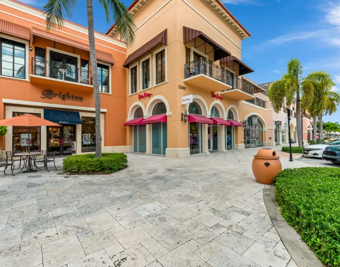 67-web-or-mls-23150 Fashion Dr Unit 232-67